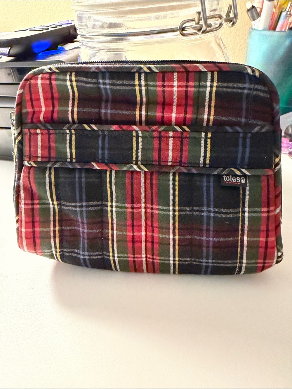 totes Red and Green Plaid Toiletry Travel Pouch
